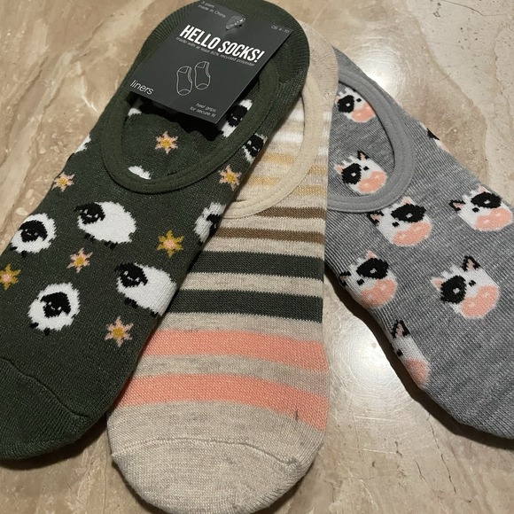 3‎ PAIRS! Women NO SHOW Liner Sock Nonslip Heel ANIMALS stripe Sheep Cows stars - Picture 1 of 4